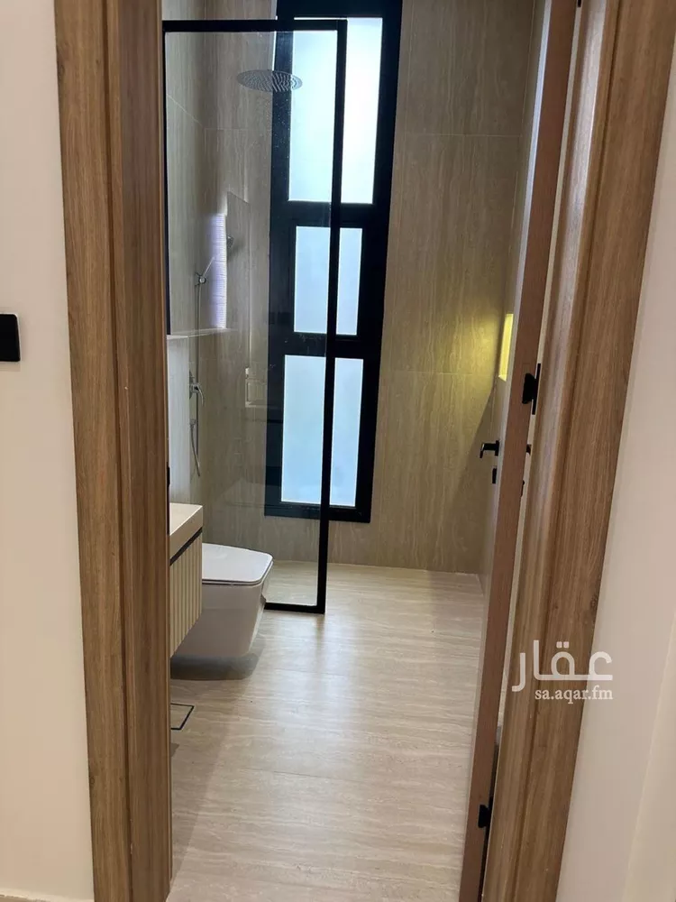 Floor for Sale in Riyadh Al Qirawan 12