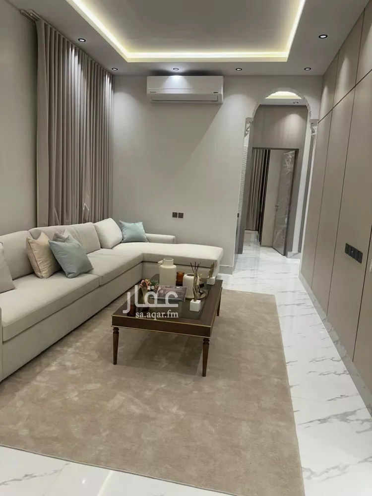 دور للبيع في شارع حسن مشاط, حي عكاظ, مدينة الرياض, منطقة الرياض صورة 2