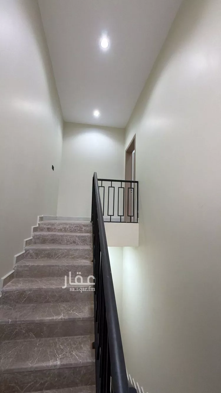 فيلا للبيع في شارع إبراهيم بن حسين, حي الرمال, مدينة الرياض, منطقة الرياض صورة 4