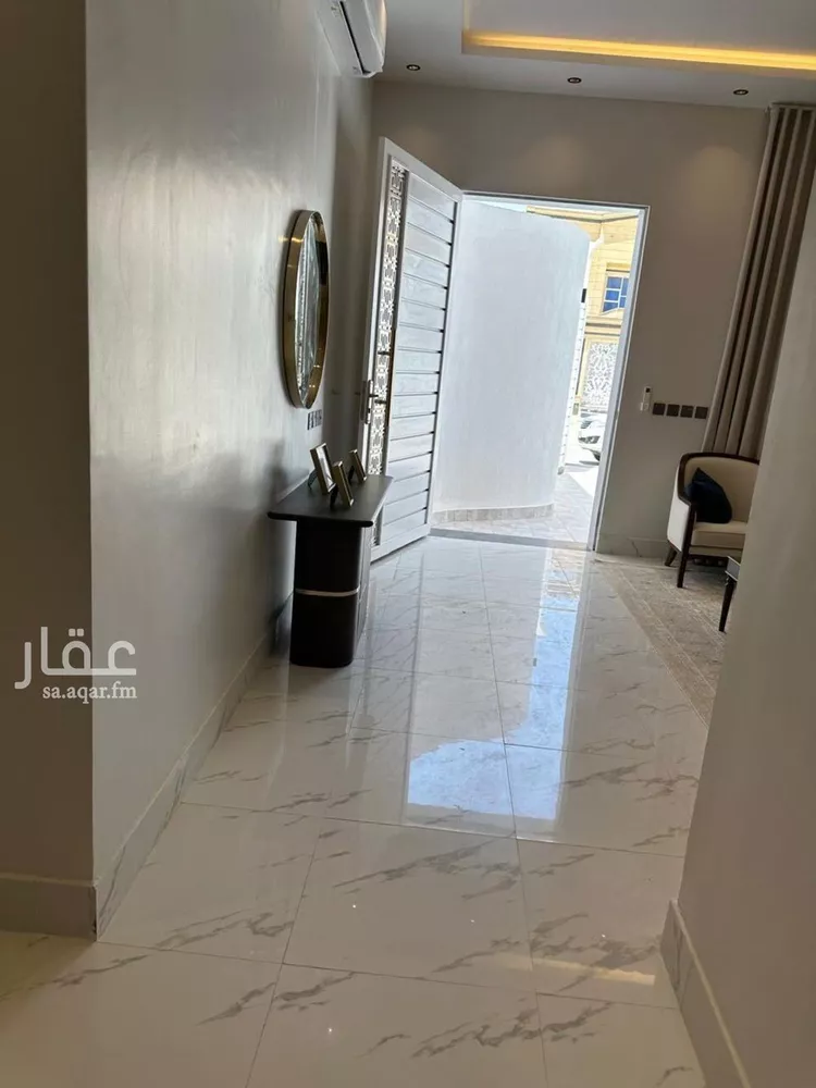 دور للبيع في شارع حسن مشاط, حي عكاظ, مدينة الرياض, منطقة الرياض 15