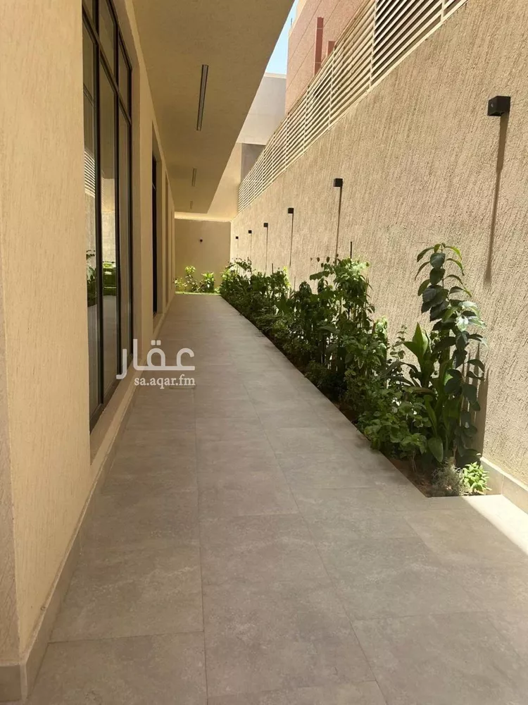 دور للبيع في شارع علي السنجاري, حي القيروان, مدينة الرياض, منطقة الرياض صورة 4
