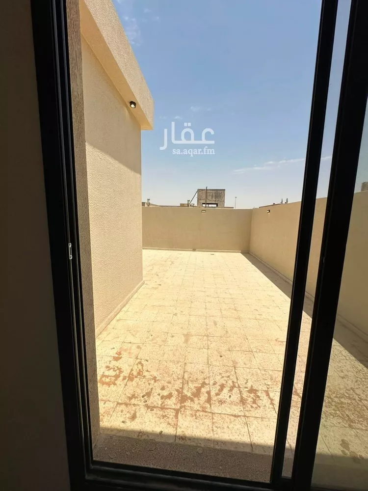 Floor for Sale in Riyadh Shubra صورة 3