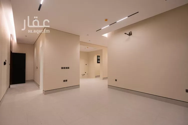 شقة للبيع في شارع هشام بن عبدالملك بن مروان, حي الملك فهد, مدينة الرياض, منطقة الرياض صورة 2