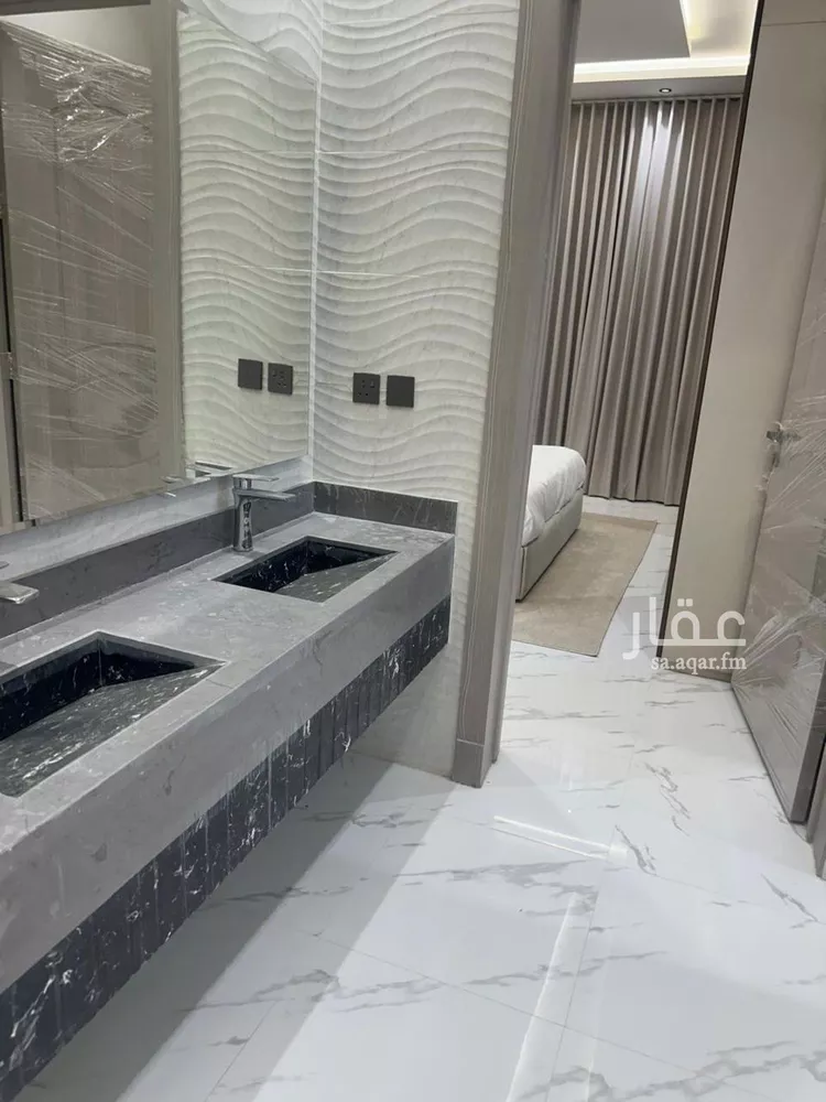 دور للبيع في شارع حسن مشاط, حي عكاظ, مدينة الرياض, منطقة الرياض 9