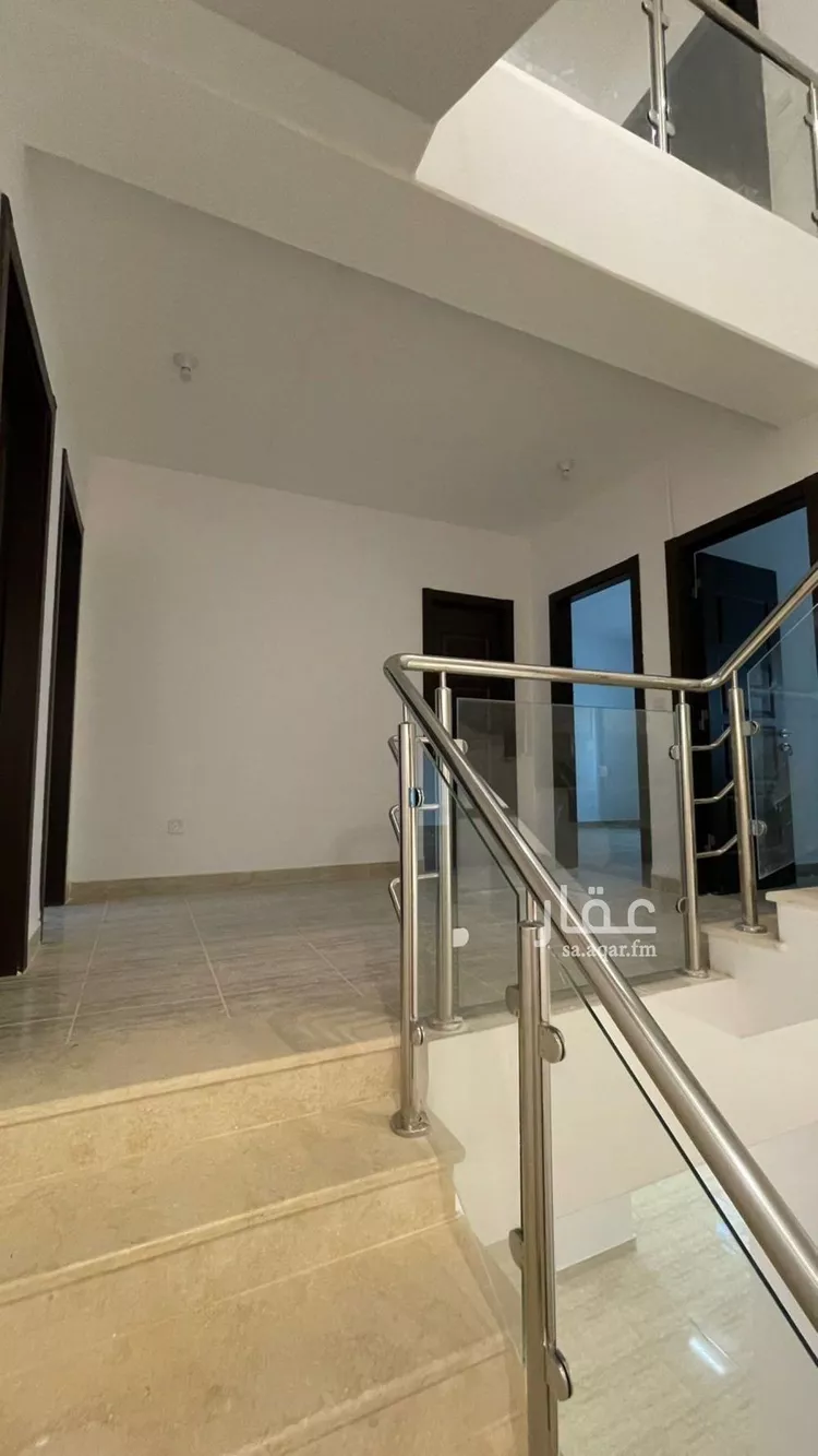 فيلا للبيع في شارع ابن أبي بكر المخزومي, حي مطار الملك خالد الدولي, مدينة الرياض, منطقة الرياض صورة 5