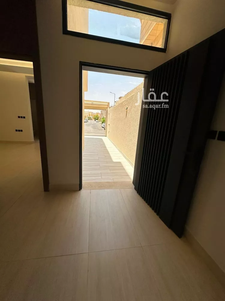 Floor for Sale in Riyadh Shubra صورة 2