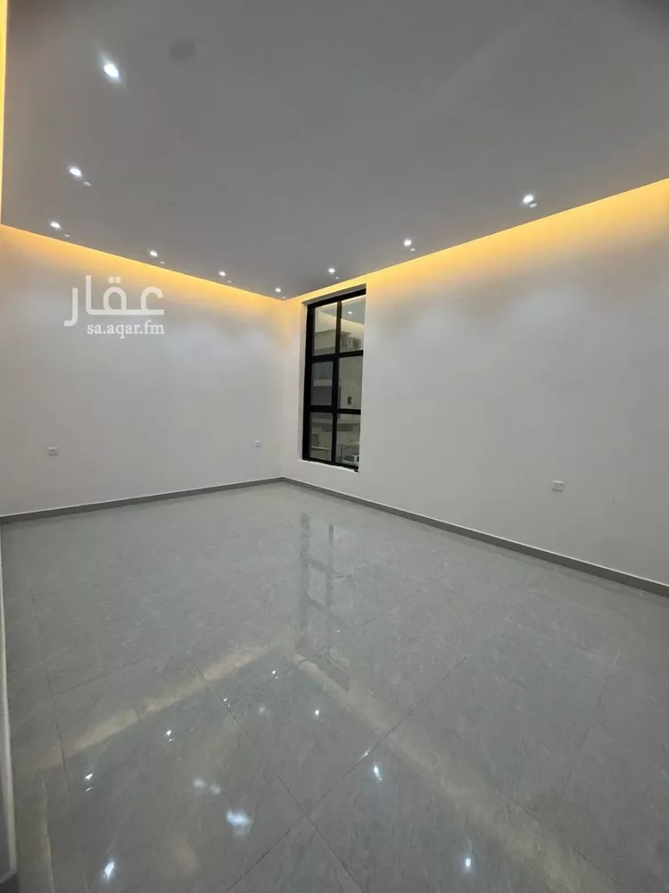دور للبيع في شارع محمد بن قدامة, حي العارض, مدينة الرياض, منطقة الرياض صورة 4