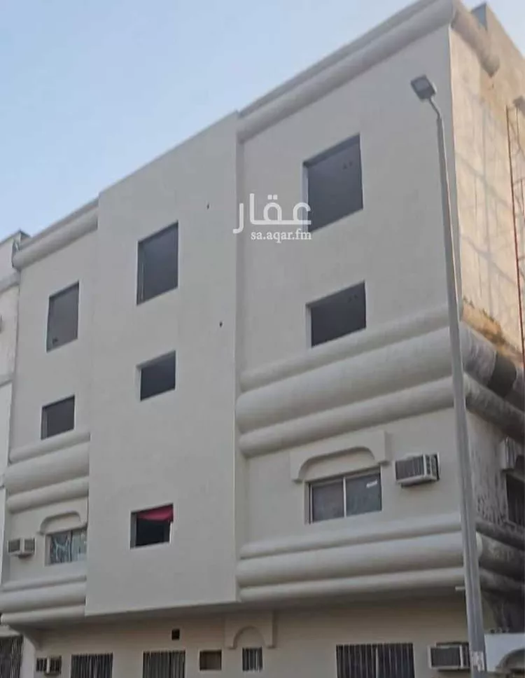 عمارة للبيع في شارع 13ب, حي العدامة, مدينة الدمام, المنطقة الشرقية 1 صورة