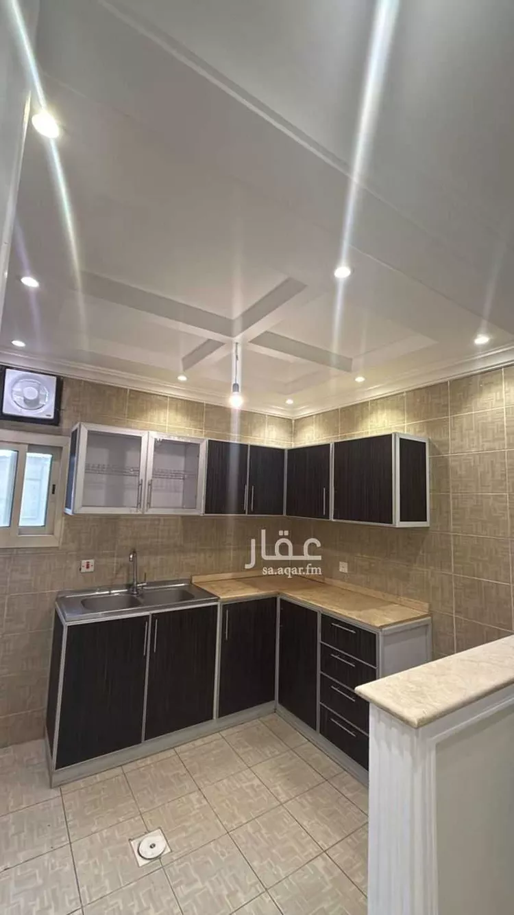 شقة للإيجار في شارع القنديل, حي العزيزية, مدينة جدة, منطقة مكة المكرمة صورة 2