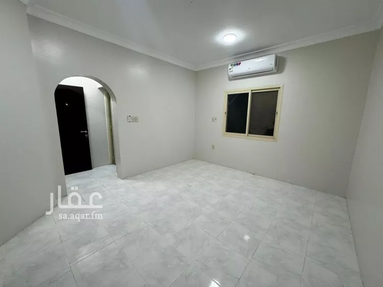 عمارة للإيجار في شارع عبدالرحمن ابن معاذ القرشي, حي الجسر, مدينة الخبر, المنطقة الشرقية صورة 2