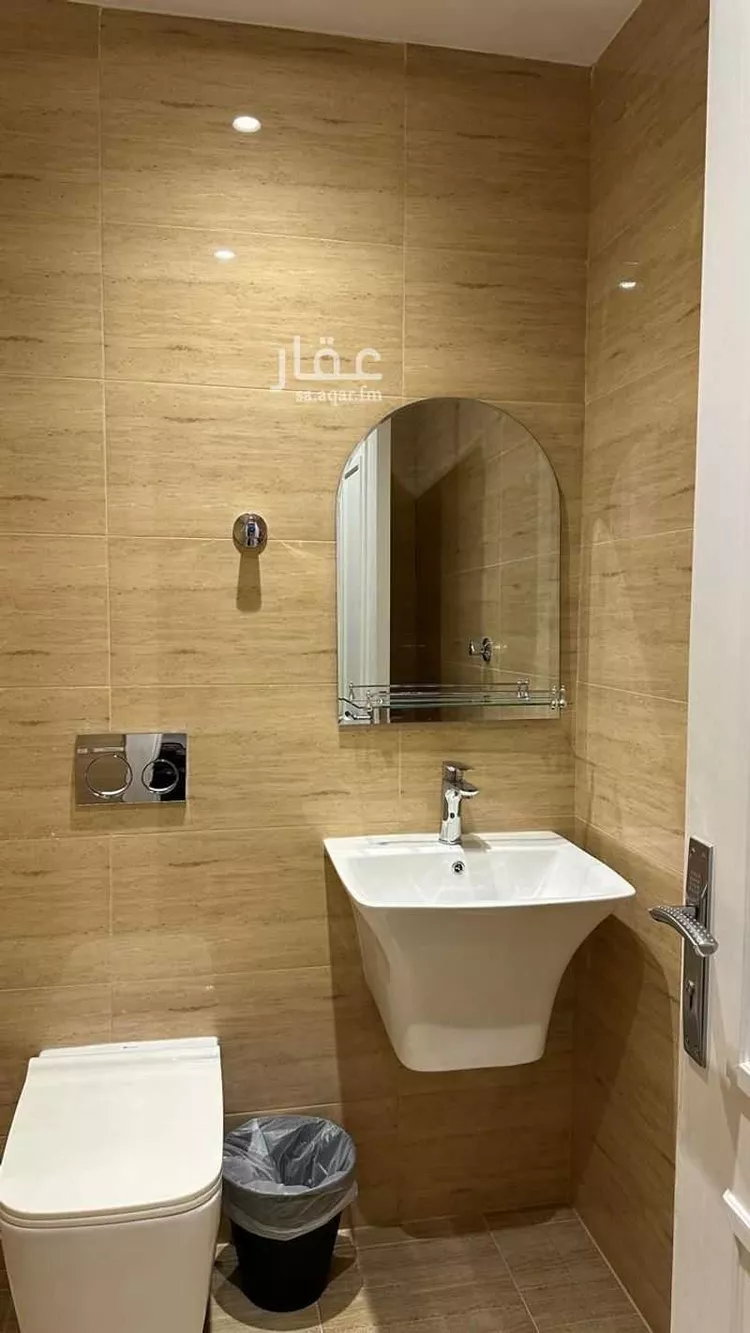 شقة للإيجار في شارع القرية العليا, حي الحمراء, مدينة الخبر, المنطقة الشرقية صورة 4