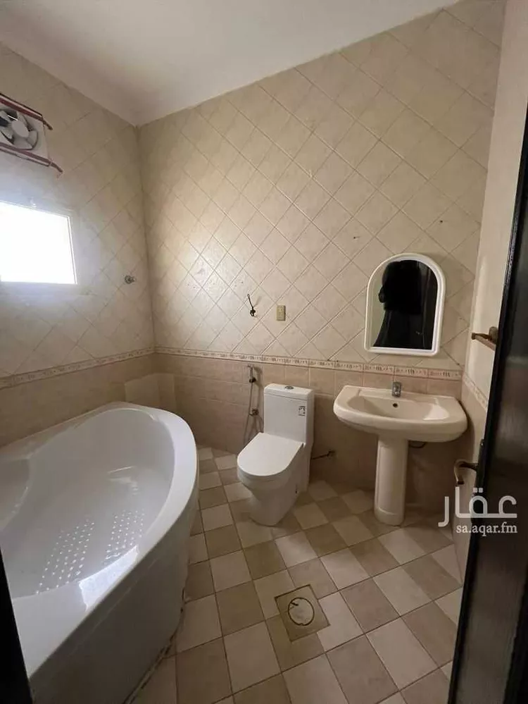 فيلا للبيع في شارع مروان بن معاوية, حي الراكة الجنوبية, مدينة الخبر, المنطقة الشرقية 23