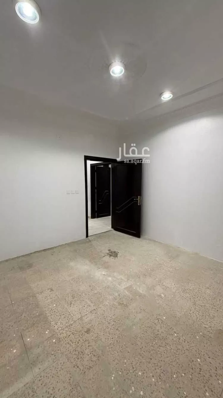Building for Rent in Riyadh Badr صورة 5