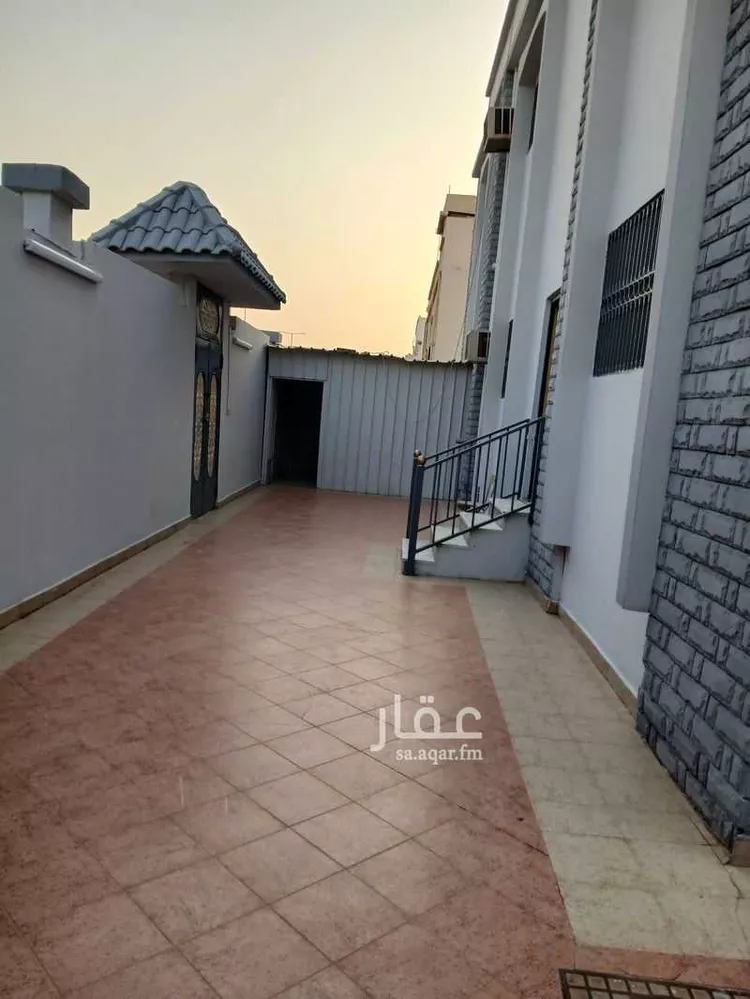 Villa for Sale in Riyadh Al Uraija Al Wusta 8