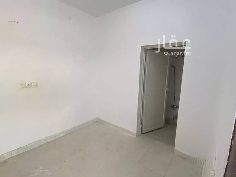 غرفة للإيجار في شارع رقم 97, حي العزيزية, مدينة الرياض, منطقة الرياض