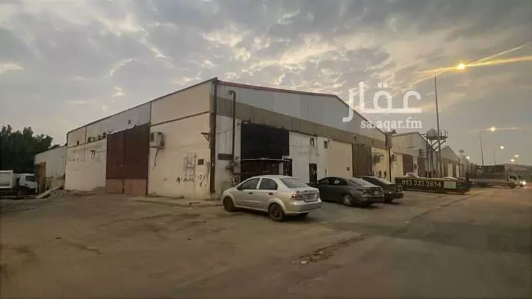 ورشة للبيع في شارع قفصة, حي المصانع, مدينة الرياض, منطقة الرياض