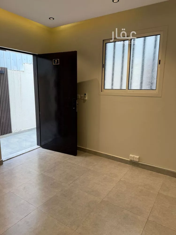 شقة للإيجار في شارع إسماعيل بن مبارك, حي الإزدهار, مدينة الرياض, منطقة الرياض صورة 5
