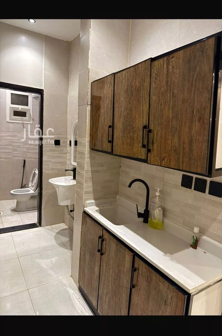 شقة للإيجار في شارع إسماعيل بن مبارك, حي الإزدهار, مدينة الرياض, منطقة الرياض صورة 4