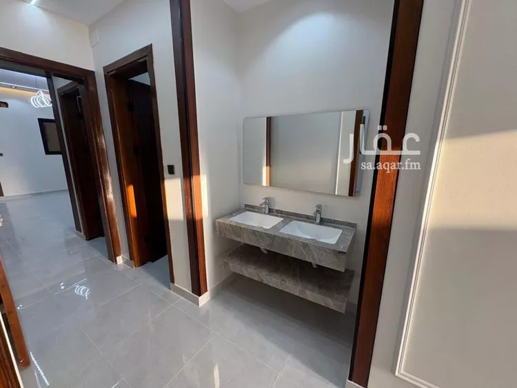 شقة للبيع في شارع الحضراوي, حي الشفاء, مدينة تبوك, منطقة تبوك صورة 2