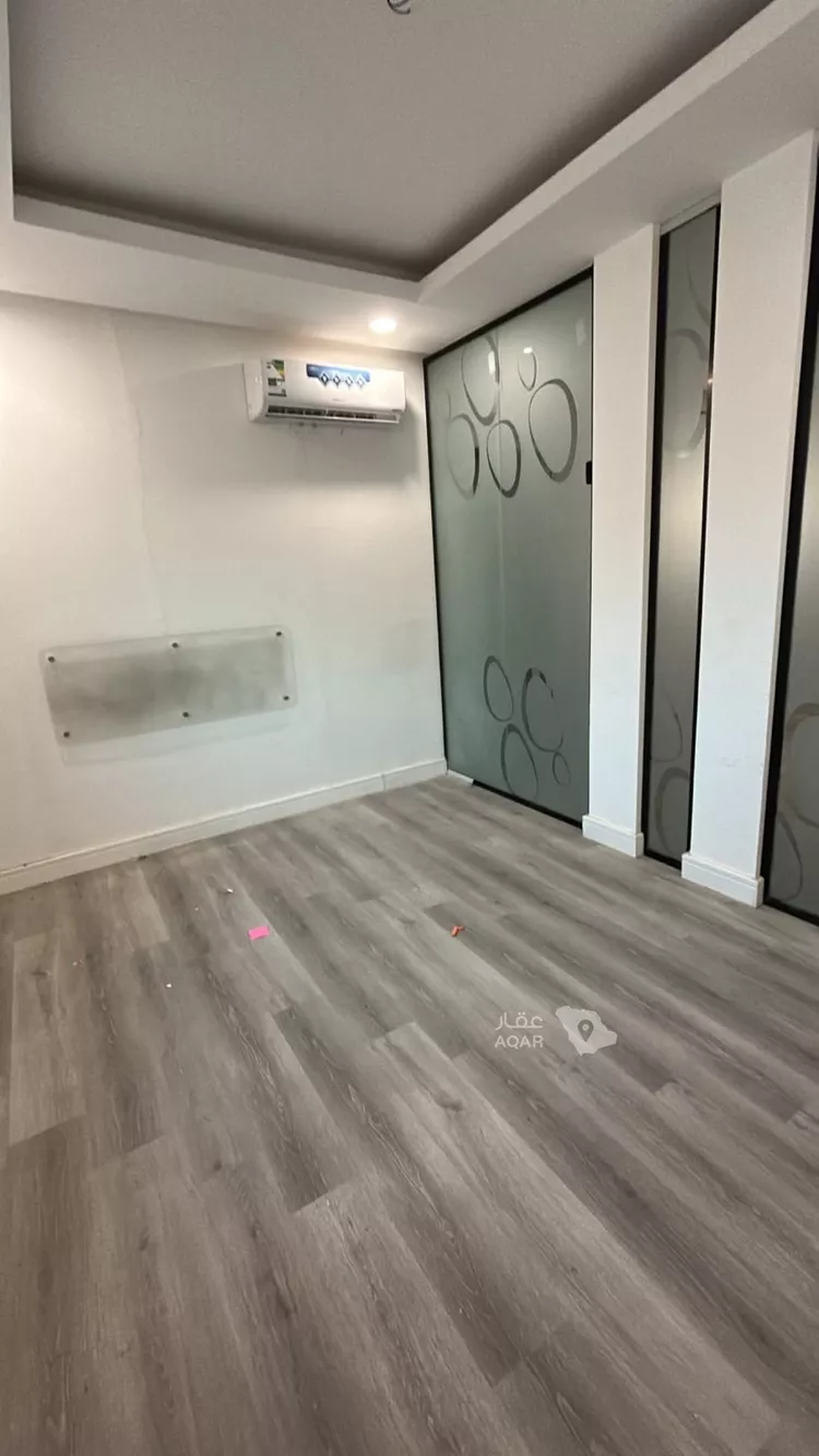 Commercial Office for Rent in Riyadh Al Yasmin صورة 3