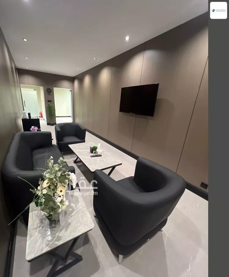 مكتب تجاري للإيجار في شارع ابي بكر الصديق الفرعي, حي الياسمين, مدينة الرياض, منطقة الرياض صورة 3