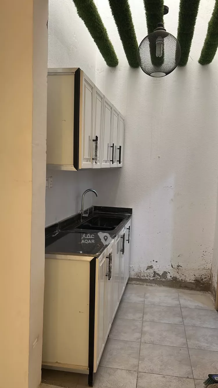 Commercial Office for Rent in Riyadh Al Yasmin صورة 4