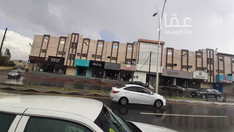 عمارة للإيجار في شارع طريق الامير فيصل بن عبدالعزيز, حي الحجاز, مدينة الباحة, منطقة الباحة صورة 4