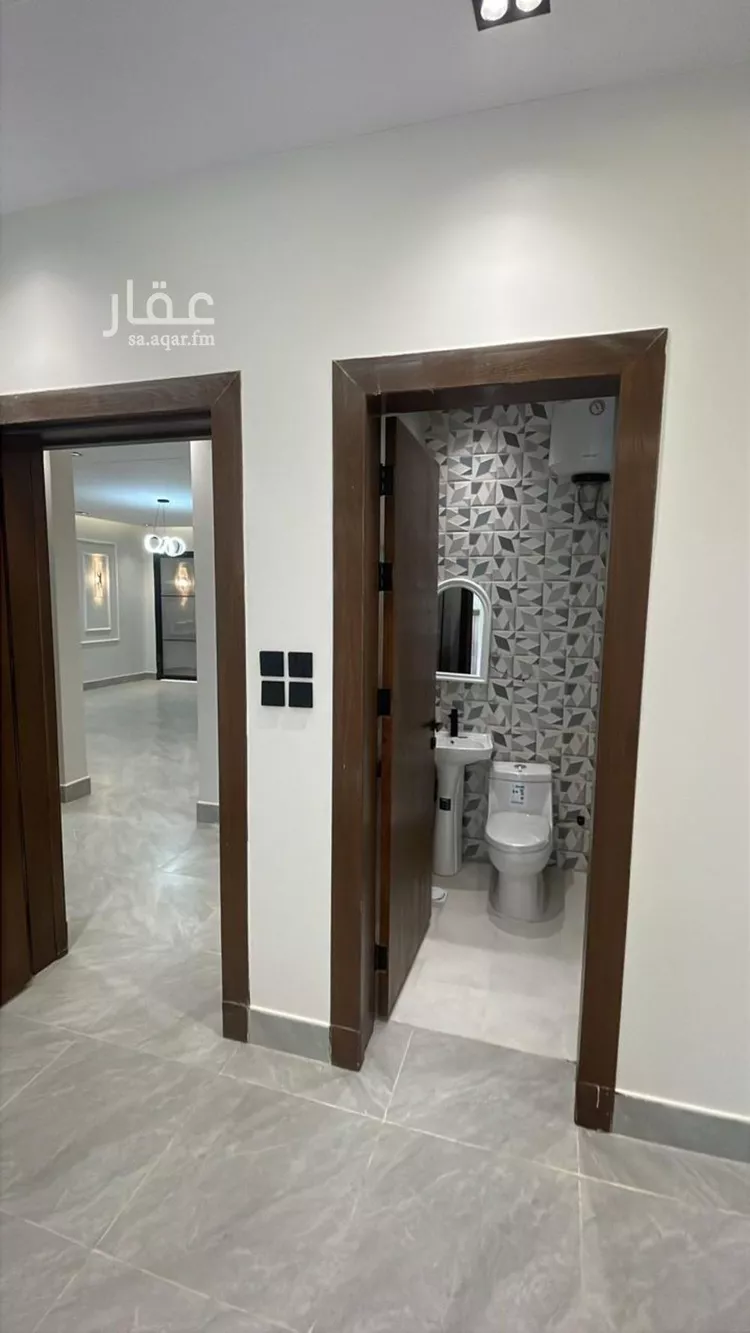 دور للبيع في شارع الرشيد, حي طيبة, مدينة الرياض, منطقة الرياض