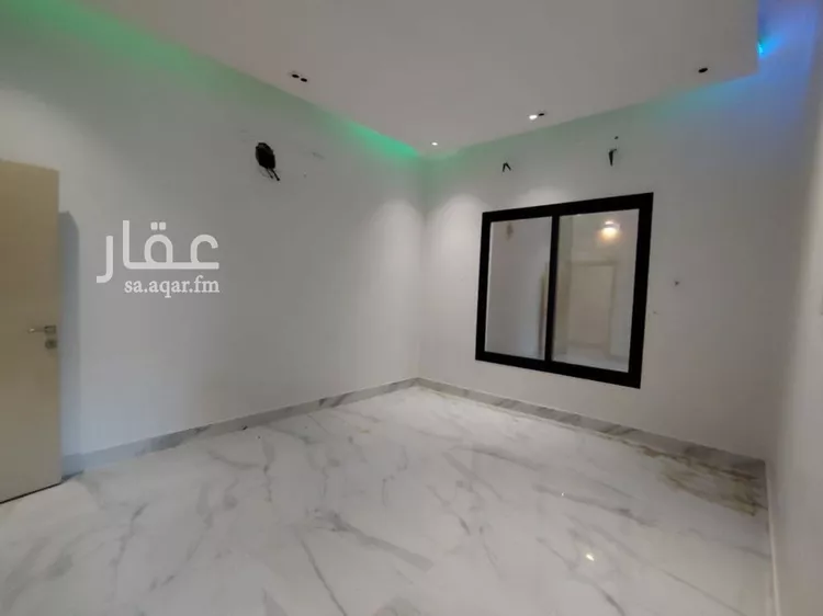 فيلا للبيع في شارع ابن مشرف, حي عكاظ, مدينة الرياض, منطقة الرياض صورة 2