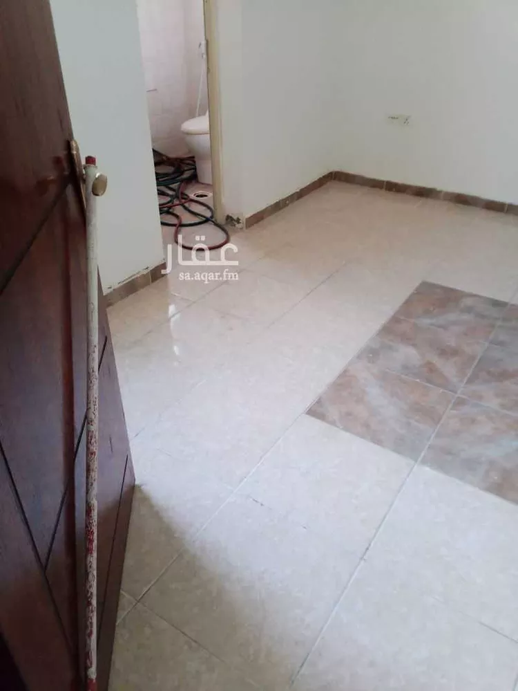 Villa for Rent in Dhahran Al Qashlah صورة 3