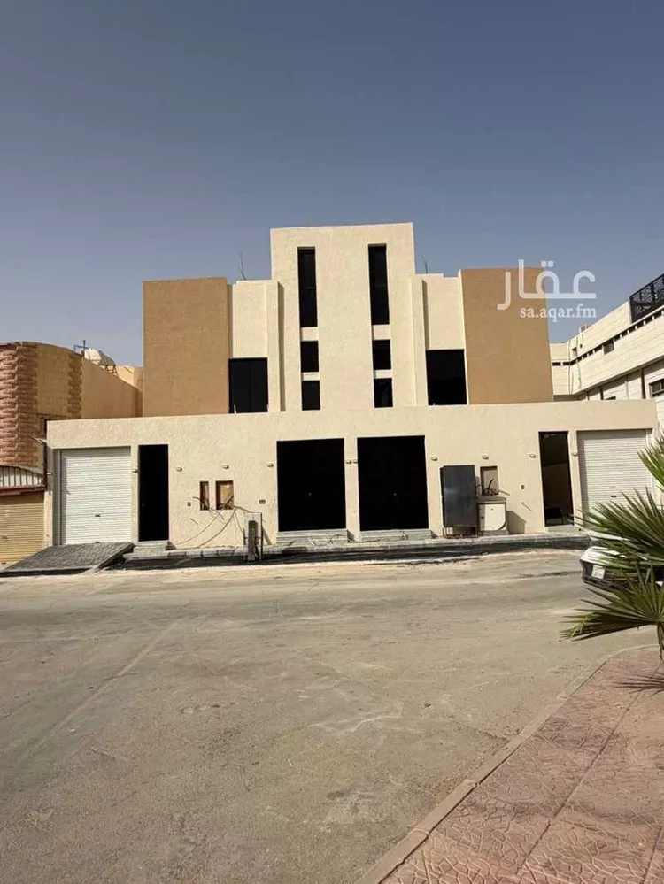 Floor for Sale in Riyadh Al Aziziyah