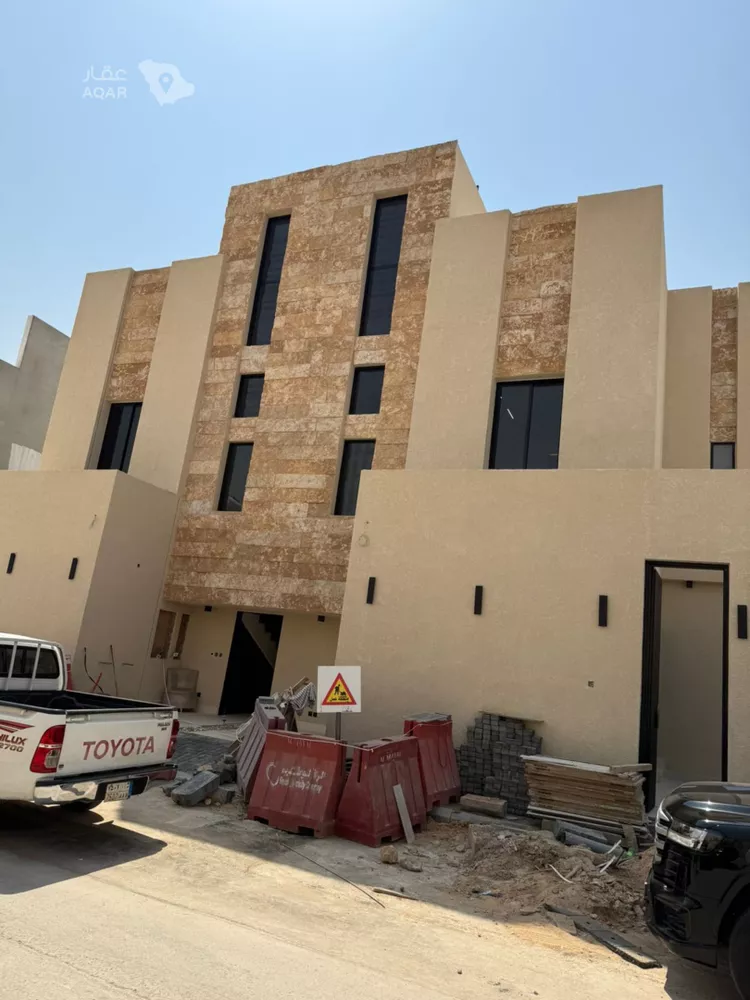 Floor for Sale in Riyadh Ar Rabwah صورة 4
