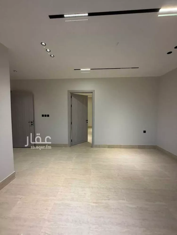 شقة للبيع في شارع أبو عبيدة بن الجراح, حي الشعلة, مدينة الدمام, المنطقة الشرقية صورة 3
