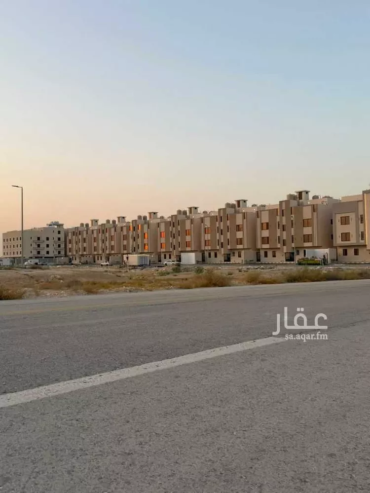 شقة للبيع في شارع أبو عبيدة بن الجراح, حي الشعلة, مدينة الدمام, المنطقة الشرقية 9