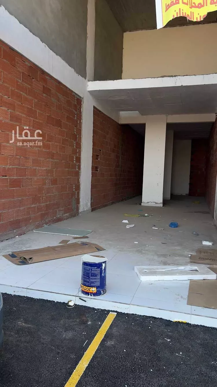 Shop for Rent in Jeddah Al Frosyah صورة 3