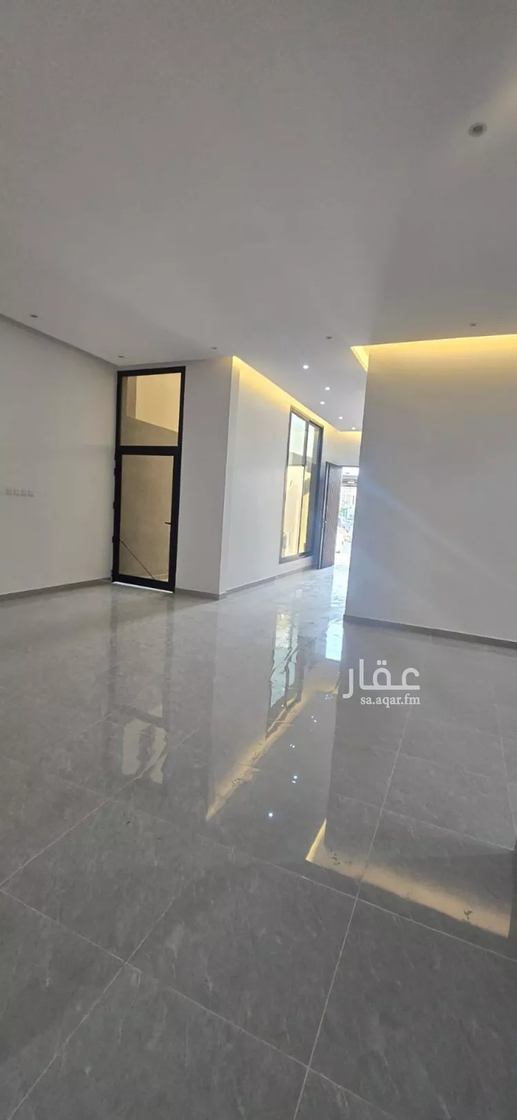 Floor for Sale in Riyadh Al Arid صورة 2