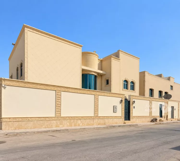 فيلا للبيع في شارع القاسية, حي الربيع, مدينة الرياض, منطقة الرياض 2