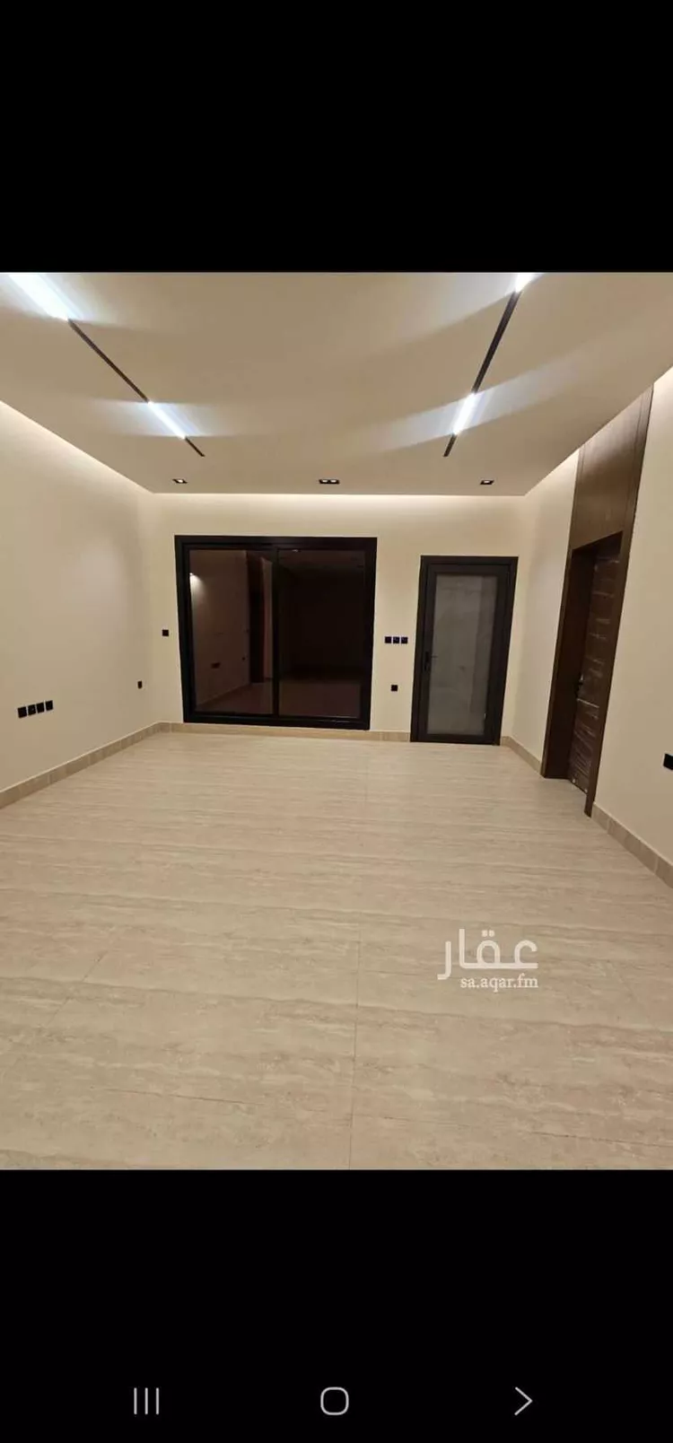 Floor for Sale in Riyadh Al Yarmouk 6