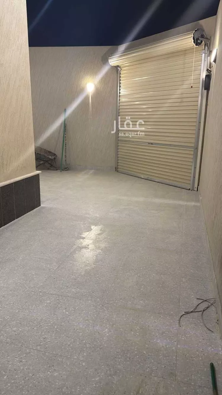 فيلا للإيجار في شارع عمارة بن أوس بن ثعلبة الأنصاري, حي الرمال, مدينة الرياض, منطقة الرياض صورة 2