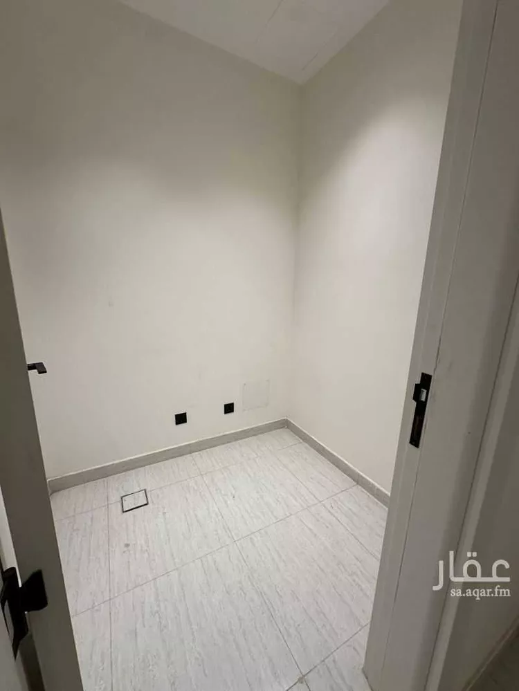 شقة للبيع في شارع أبي المكارم بن سهل, حي الرمال, مدينة الرياض, منطقة الرياض صورة 3