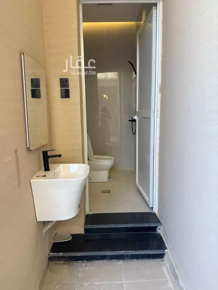 فيلا للبيع في شارع حنظلة الجمحي, حي البيان, مدينة الرياض, منطقة الرياض صورة 2