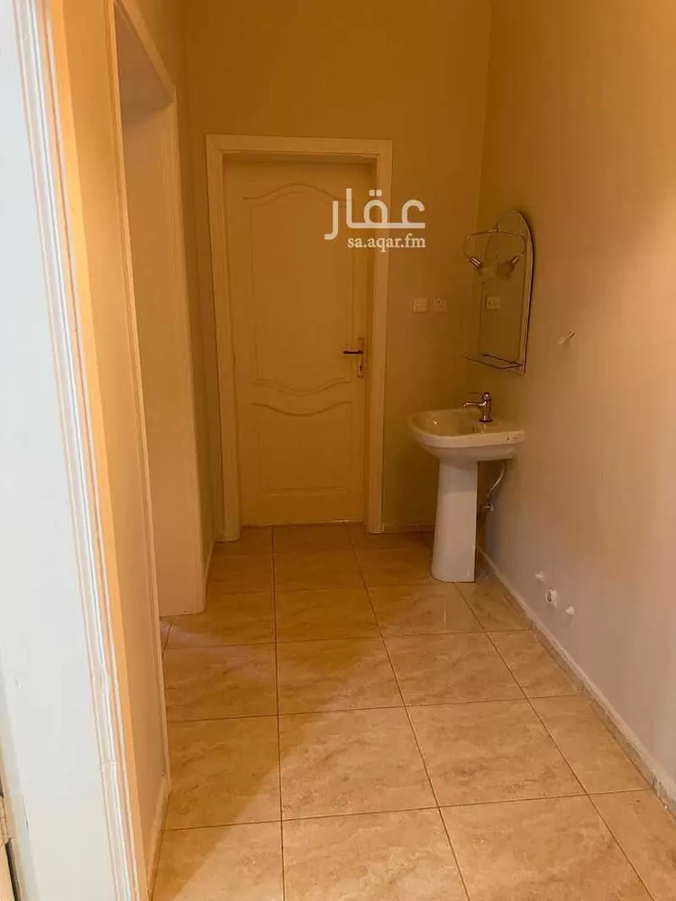 شقة للإيجار في شارع المعافى ابن زكريا الجريري, حي الرانوناء, مدينة المدينه المنوره, منطقة المدينة المنورة
