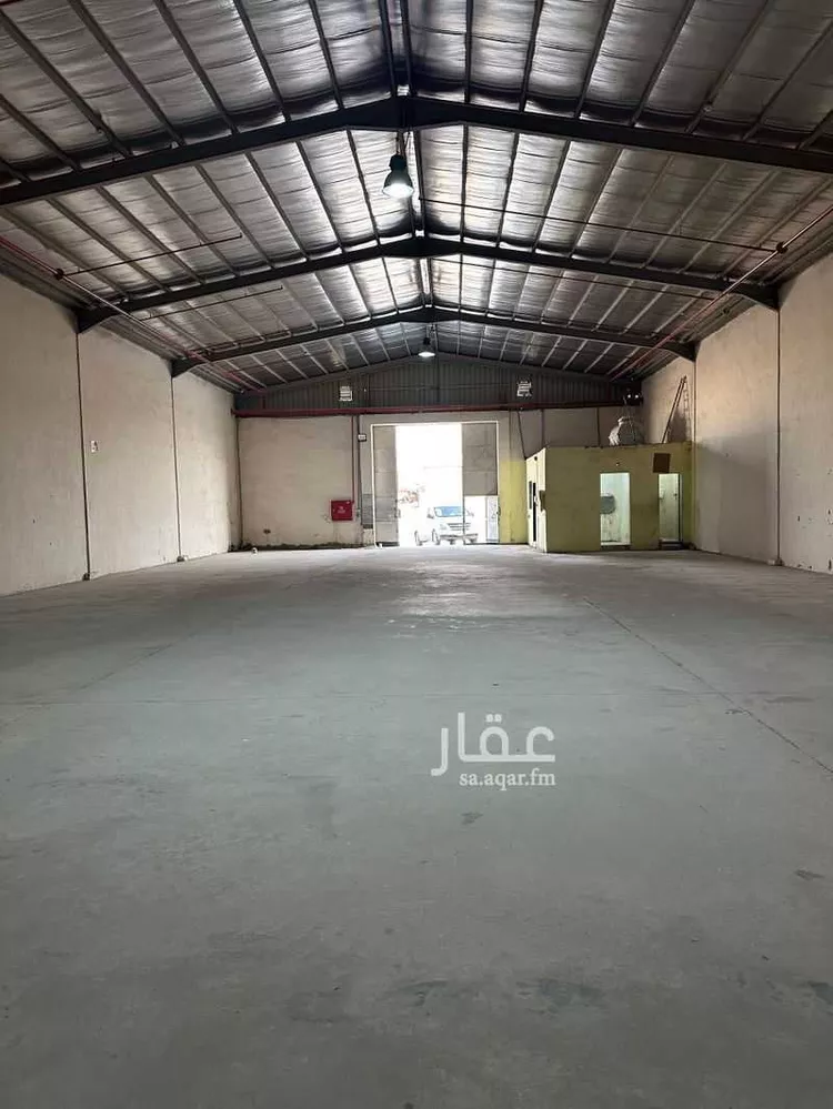 مستودع للإيجار في شارع قلوة, حي السلي, مدينة الرياض, منطقة الرياض صورة 2