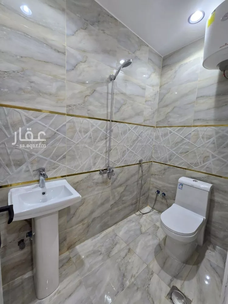شقة للإيجار في شارع ابراهيم القيسي, حي الإزدهار, مدينة الرياض, منطقة الرياض صورة 3