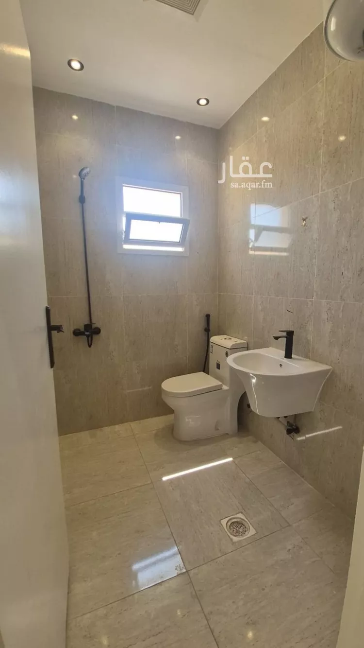 شقة للإيجار في شارع سليمان بن محمود, حي إشبيلية, مدينة الرياض, منطقة الرياض صورة 2