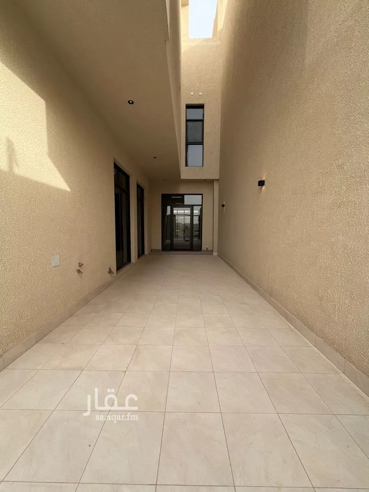 فيلا للبيع في شارع عامر السيد عثمان, حي النرجس, مدينة الرياض, منطقة الرياض صورة 3