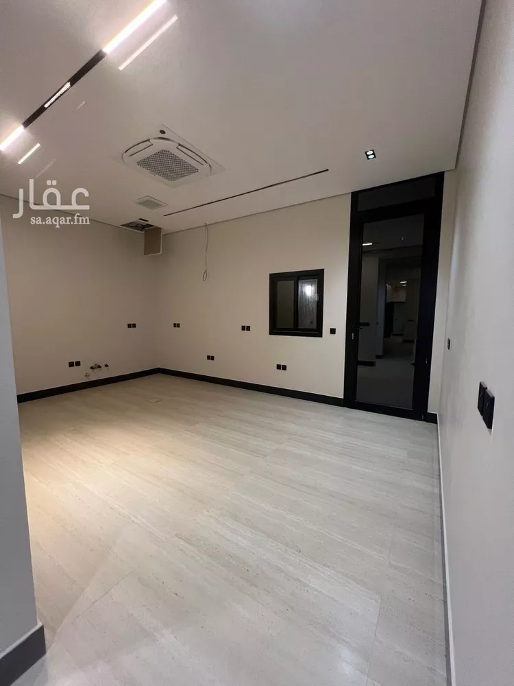 فيلا للبيع في شارع محمد حسين هيكل, حي العارض, مدينة الرياض, منطقة الرياض 11
