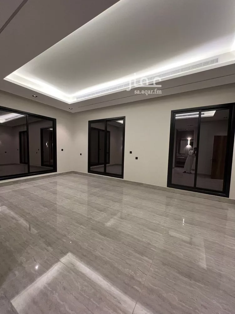 فيلا للبيع في شارع عمر بن أبي العالي , حي العارض, مدينة الرياض, منطقة الرياض صورة 3