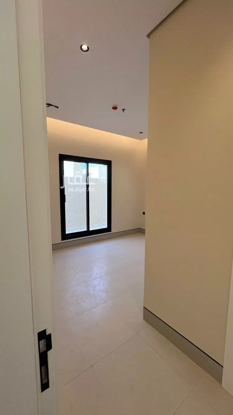 شقة للبيع في شارع المغيرة بن شعبة, حي الملك فهد, مدينة الرياض, منطقة الرياض صورة 5