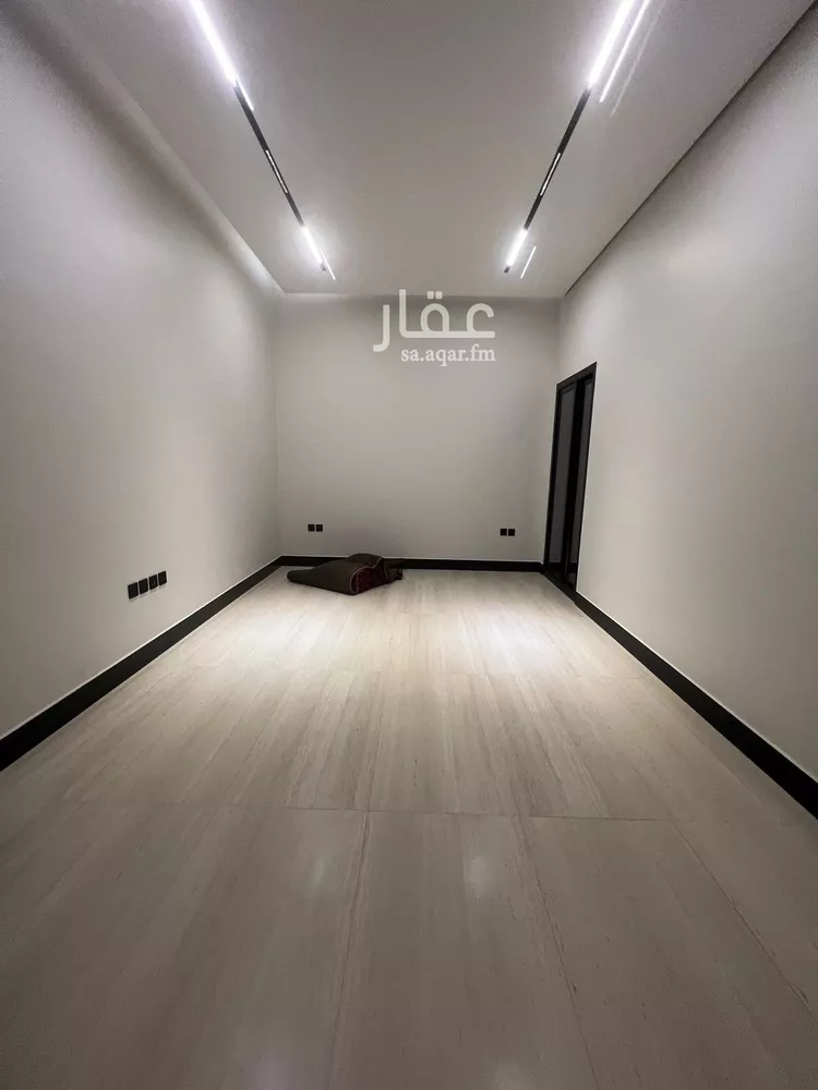 Floor for Sale in Riyadh Al Arid صورة 3